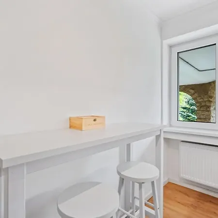 Apartment Bright 1br In Limpertsberg With Wifi & Kitchen