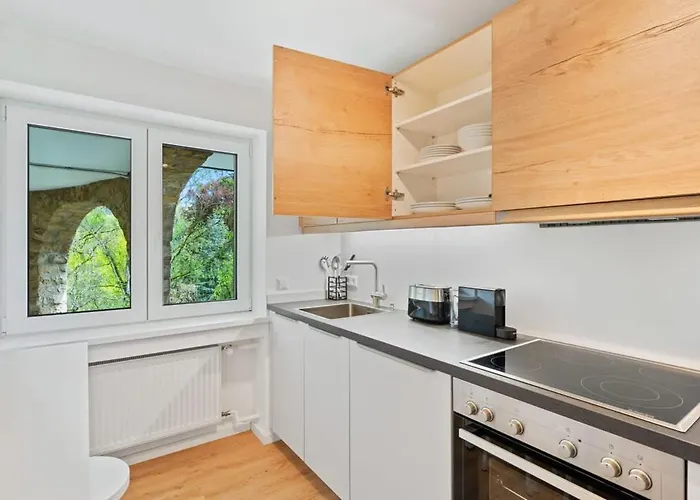 Chic 1br Near Kirchberg & Centre Luxembourg